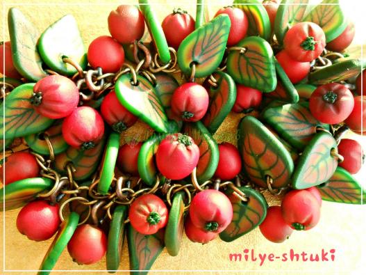 <div style=margin-left:10px><h1>Браслет Краски осени</h1><p><a href="/catalog/bijuteriya/">Біжутерія</a> » <a href="/catalog/bijuteriya/braslety/">Браслети</a></p><i class="fa fa-map-marker"></i> Полтавская область, Полтава<br /><br /><div class="socdata"><script src="//yastatic.net/es5-shims/0.0.2/es5-shims.min.js"></script>
                                            <script src="//yastatic.net/share2/share.js"></script>
                                            <div class="ya-share2" data-services="facebook,gplus,twitter,lj,viber,whatsapp,skype" data-counter=""></div></div>
