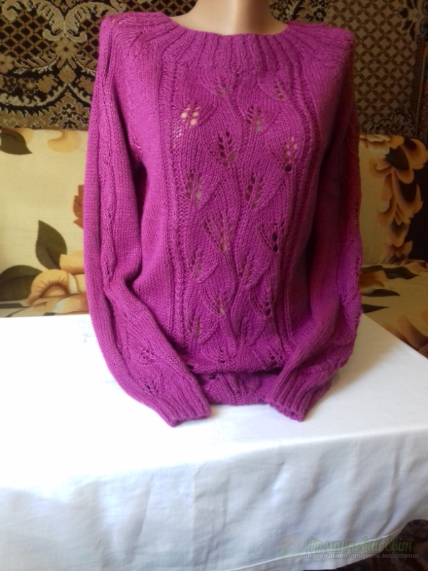<div style=margin-left:10px><h1>Пуловер женский под заказ</h1><p><a href="/catalog/rukodelie/">Рукоділля</a> » <a href="/catalog/rukodelie/rukodelie--obschee/">Рукоділля, загальне</a></p><i class="fa fa-map-marker"></i> Запорожская область, Запорожье<br /><br /><div class="socdata"><script src="//yastatic.net/es5-shims/0.0.2/es5-shims.min.js"></script>
                                            <script src="//yastatic.net/share2/share.js"></script>
                                            <div class="ya-share2" data-services="facebook,gplus,twitter,lj,viber,whatsapp,skype" data-counter=""></div></div>